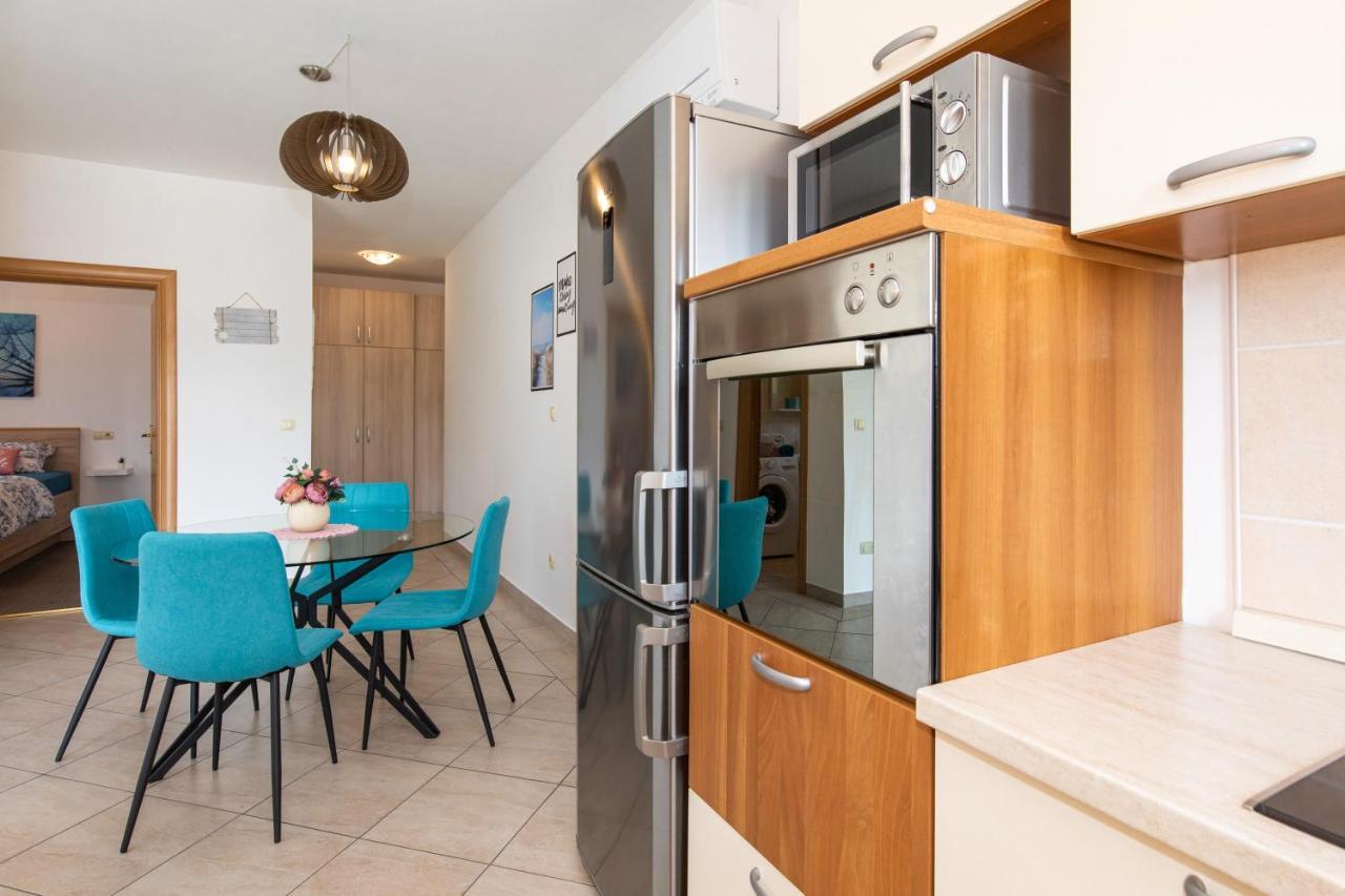 Apartman Jelena Vrbnik Extérieur photo